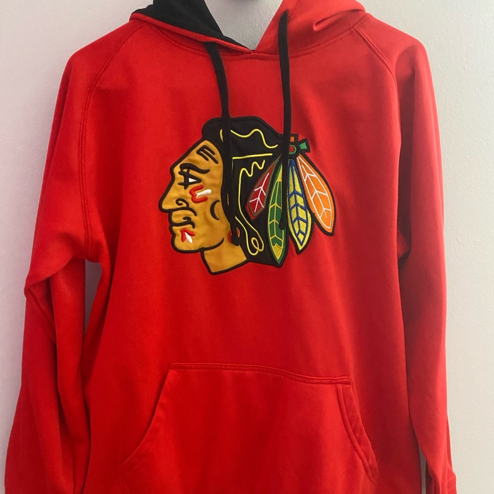 BlackHawks hoodie